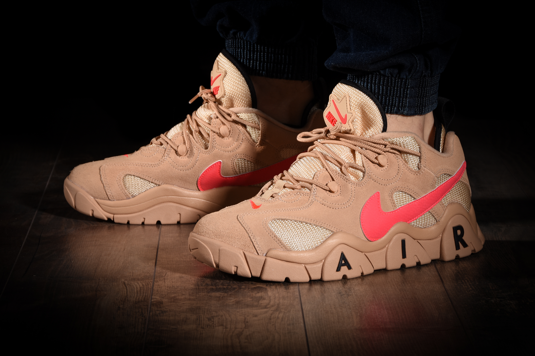 Nike Air Barrage