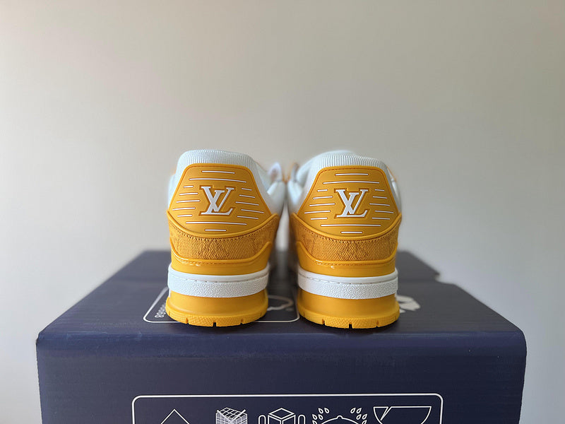 Lv Trainer yellow