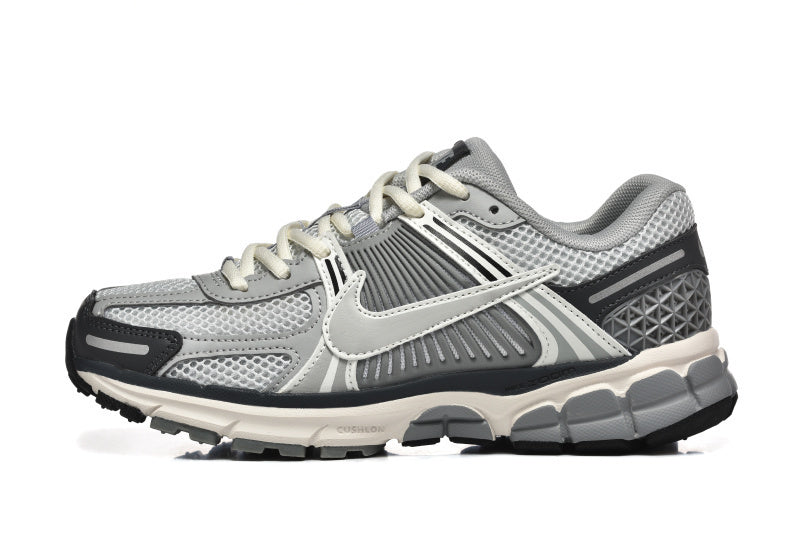 Nike Vomero 5 gris