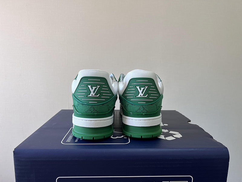 Lv Trainer Green