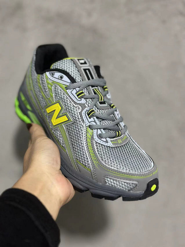 NEW BALANCE 740 Gris Ver