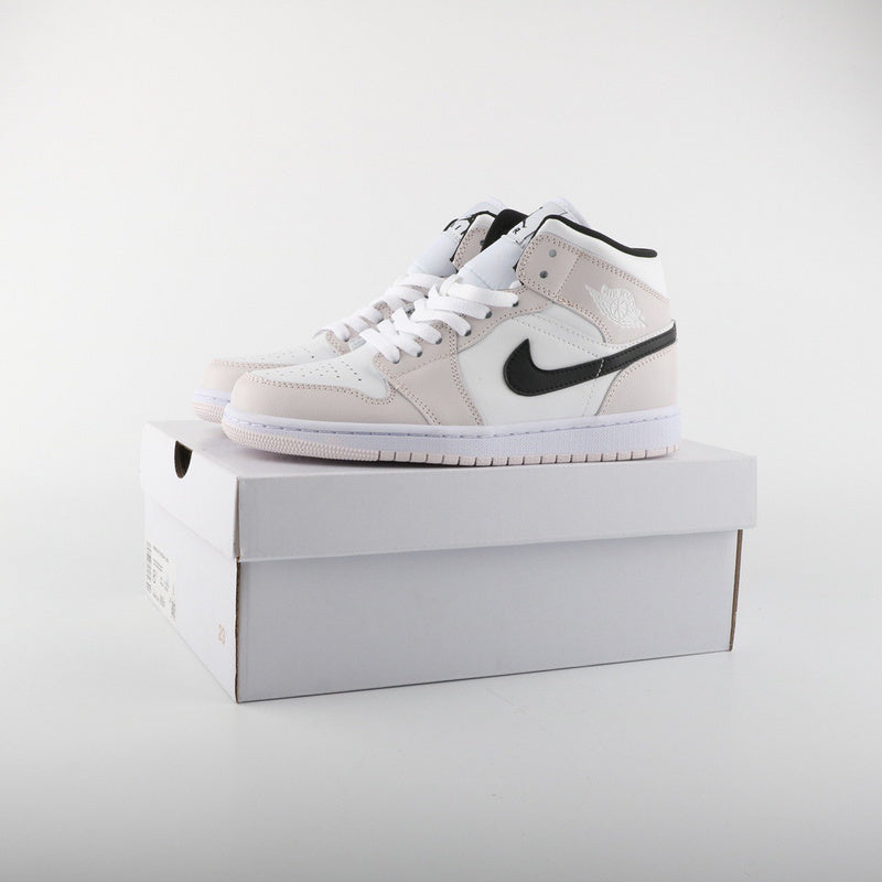Air Jordan 1 Mid Barely Rose