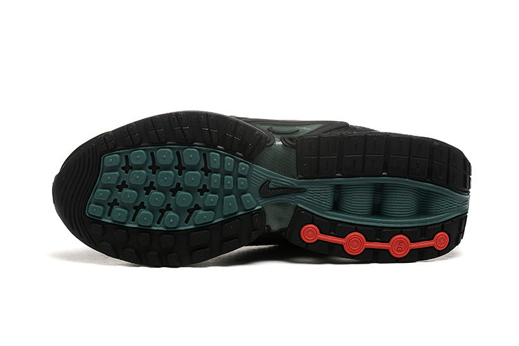 NIKE AIR MAX DN X SUPRÊME BLACK