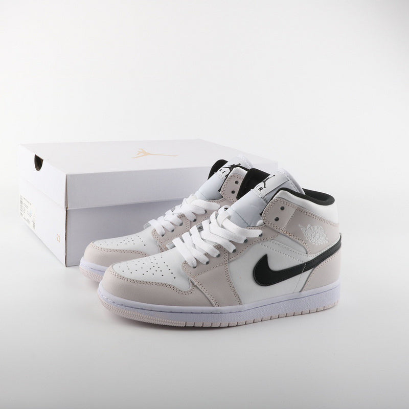 Air Jordan 1 Mid Barely Rose