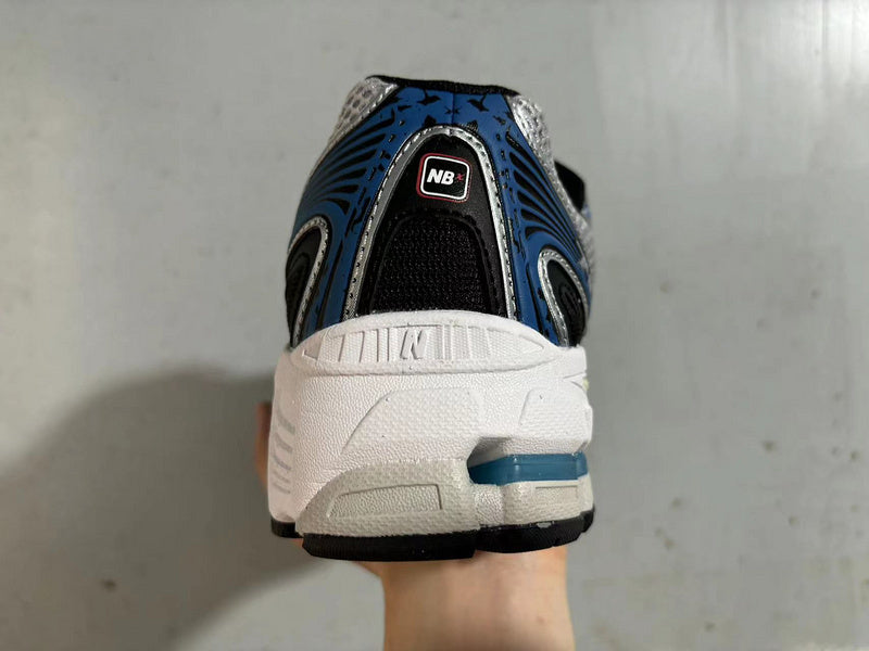 New Balance Baskets 740 'Blue Agate/Slate Grey/Metallic