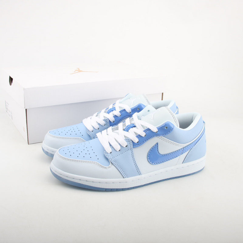Air Jordan 1 Low "Ice Blue"