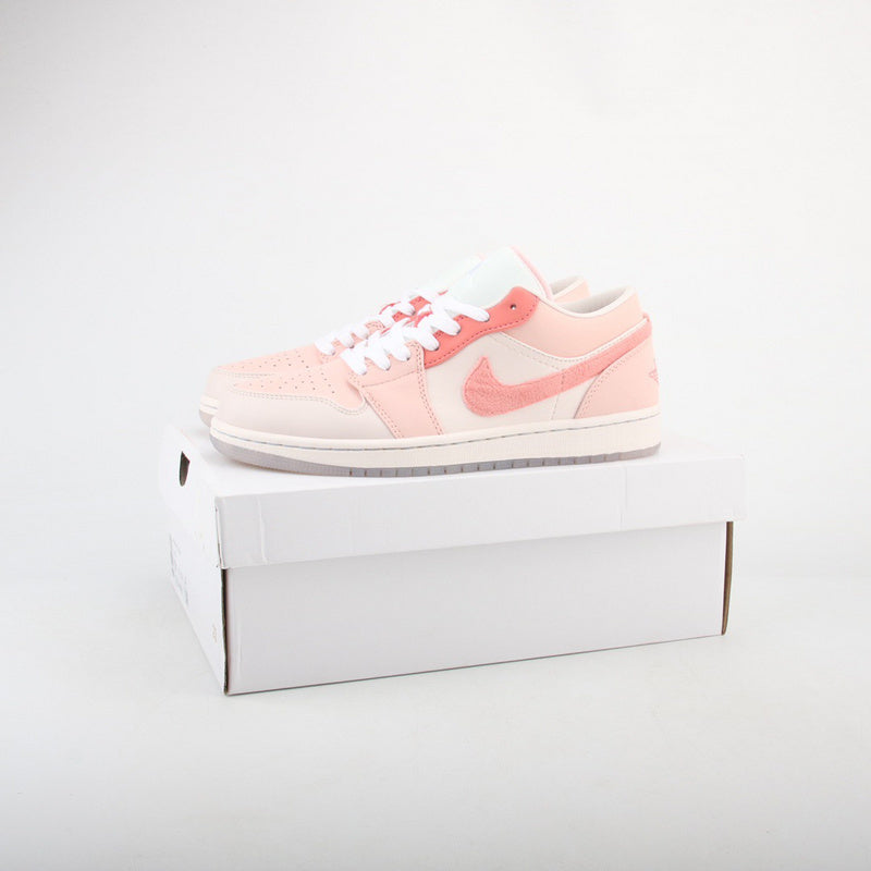 AirJordan 1 Low SE 'Mighty Swooshers Pink'