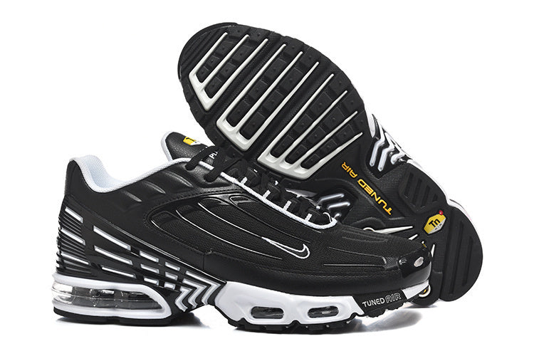 Nike Air Max Plus 3 coloris noir/blanc