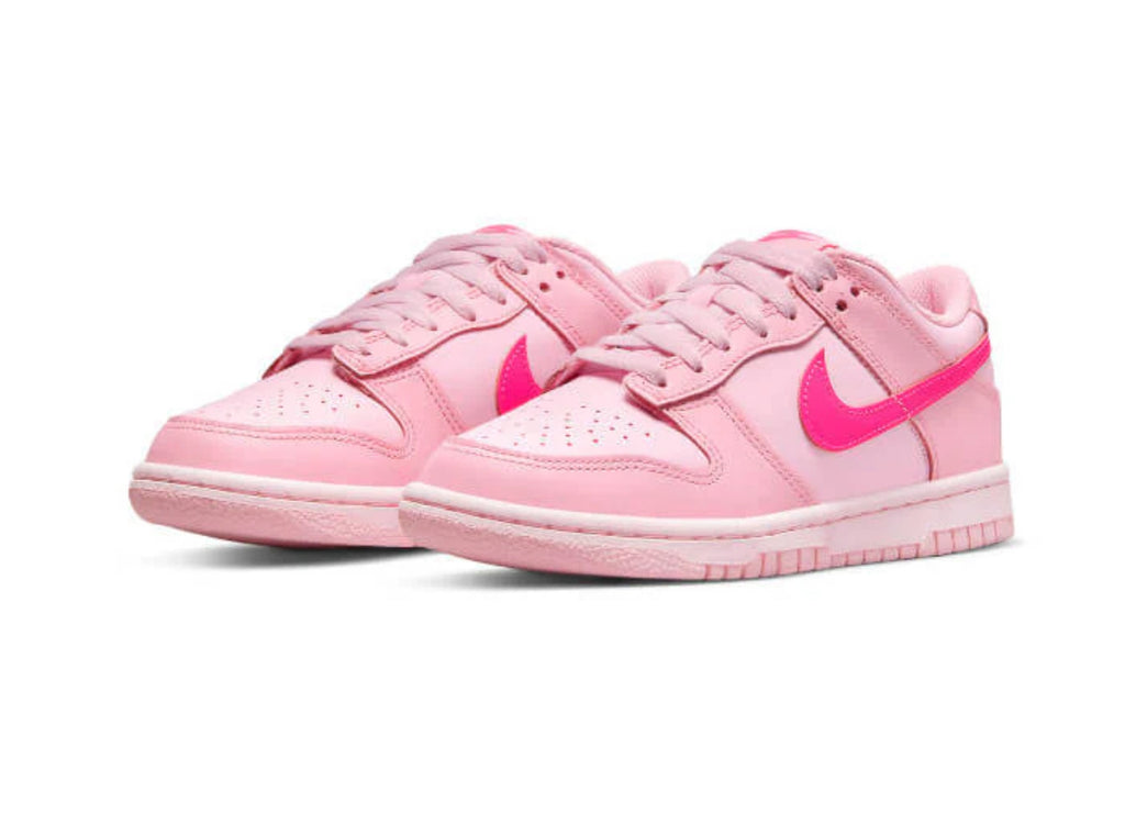 NIKE
Dunk Low Triple Pink - Rose