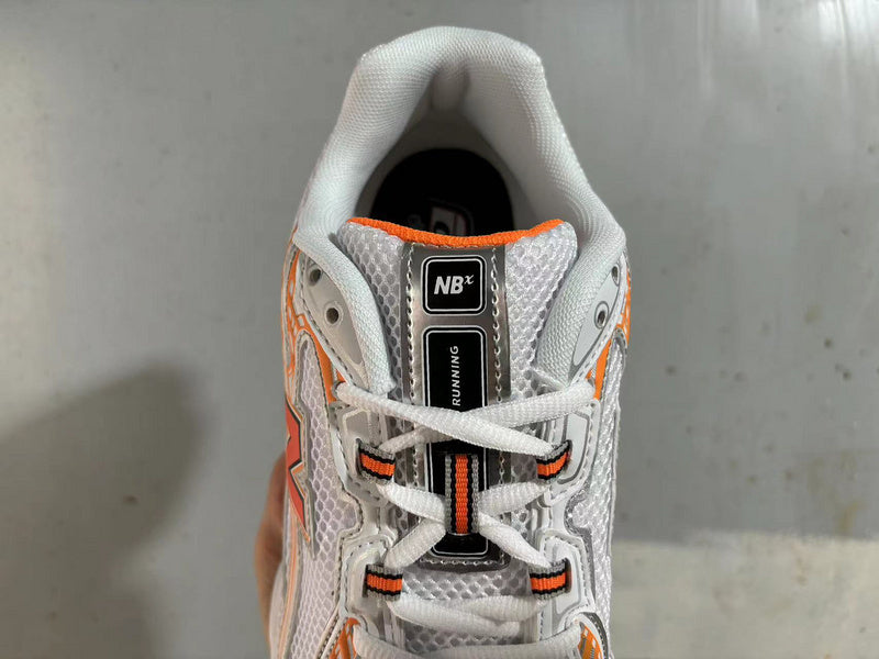 NEW BALANCE 740 Blanche Orange