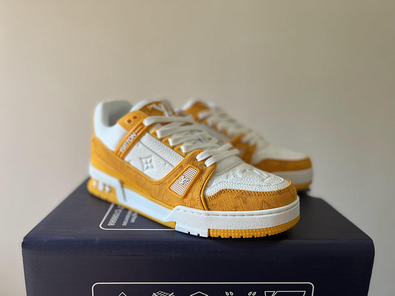 Lv Trainer yellow