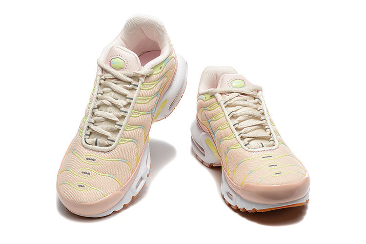 Nike Air Max Plus TN Crimson Tint