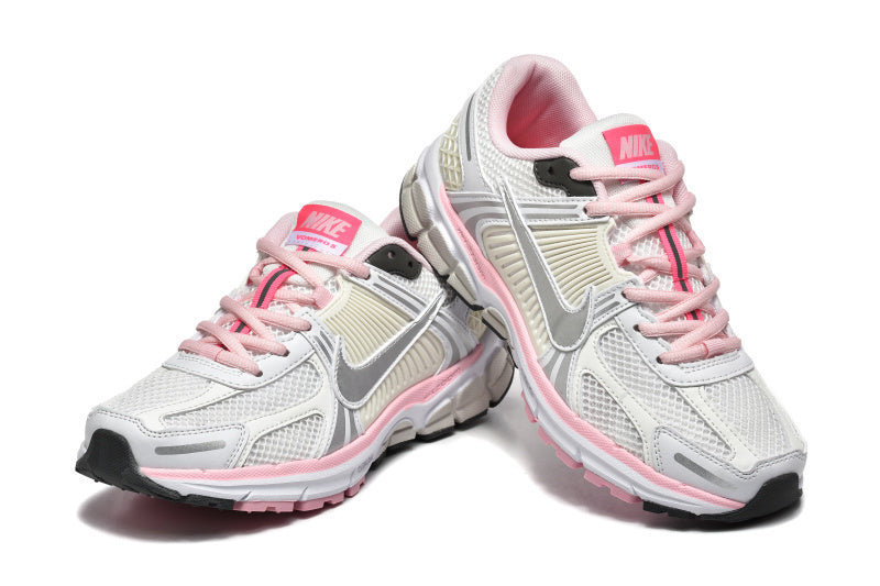 Nike Vomero 5 White/Pink