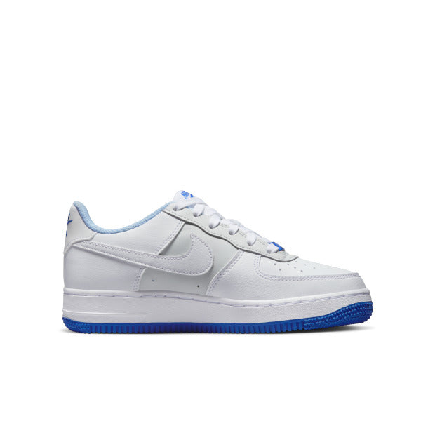 Nike Air Force 1
Just Stitch It