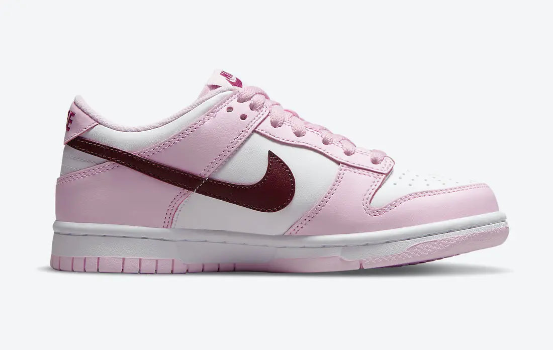 Nike Dunk Low « Valentine’s Day »
