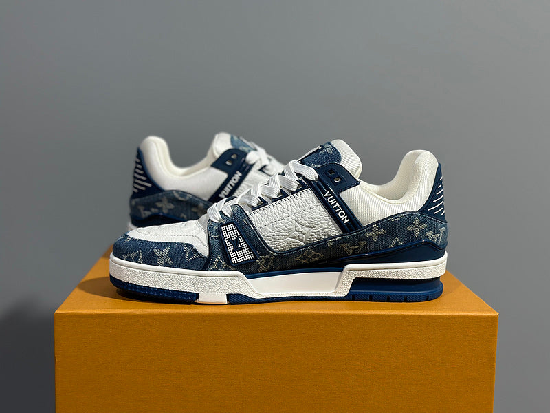 Sneaker LV Trainer blue