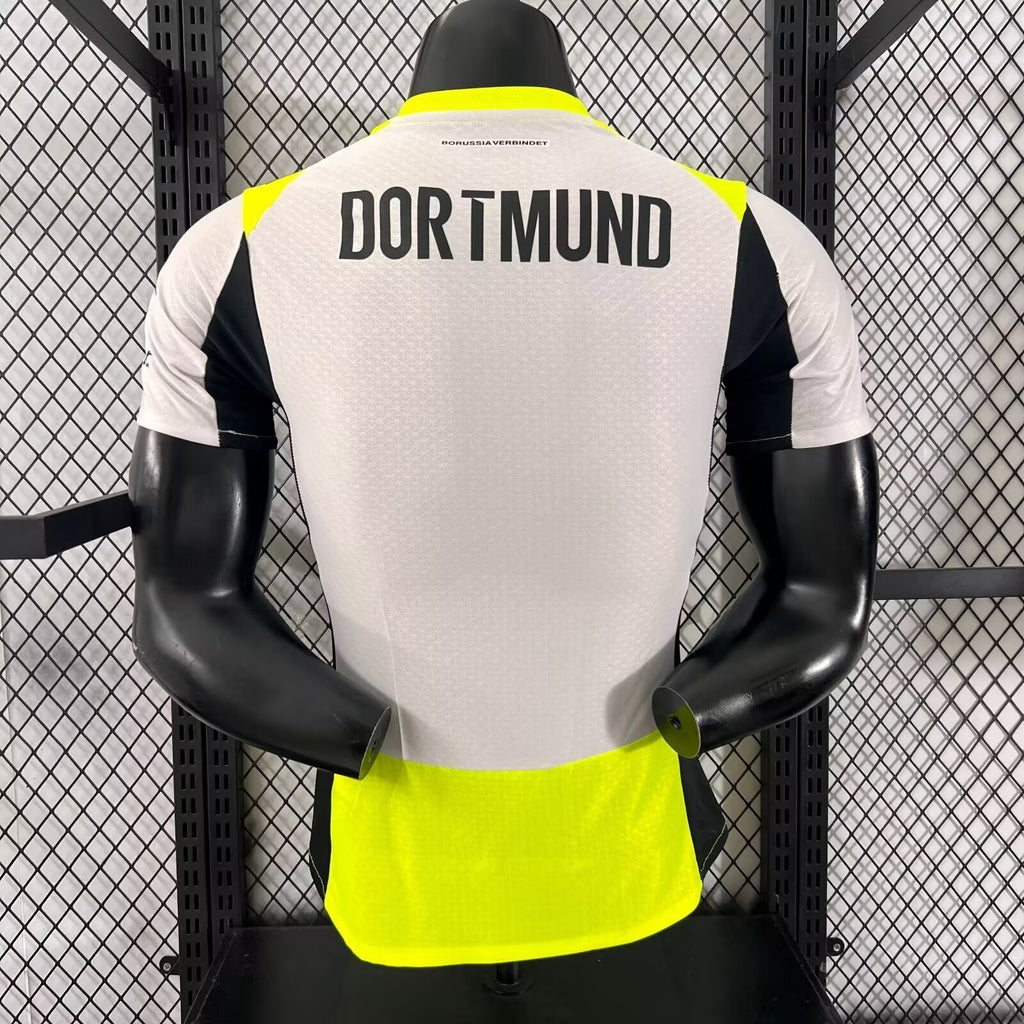 25-26 Player Borussia Dortmund Away