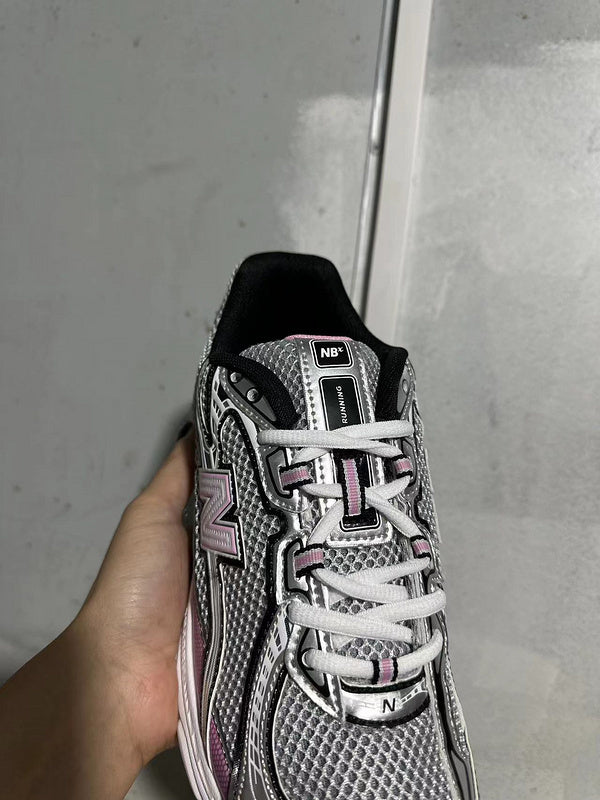 New balance 740 Rose