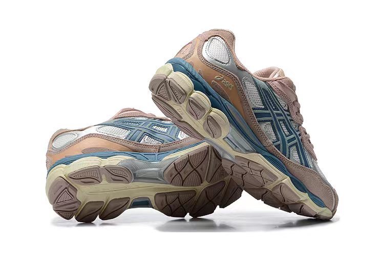 ASICS Gel-NYC crème/gris/saumon (femme)