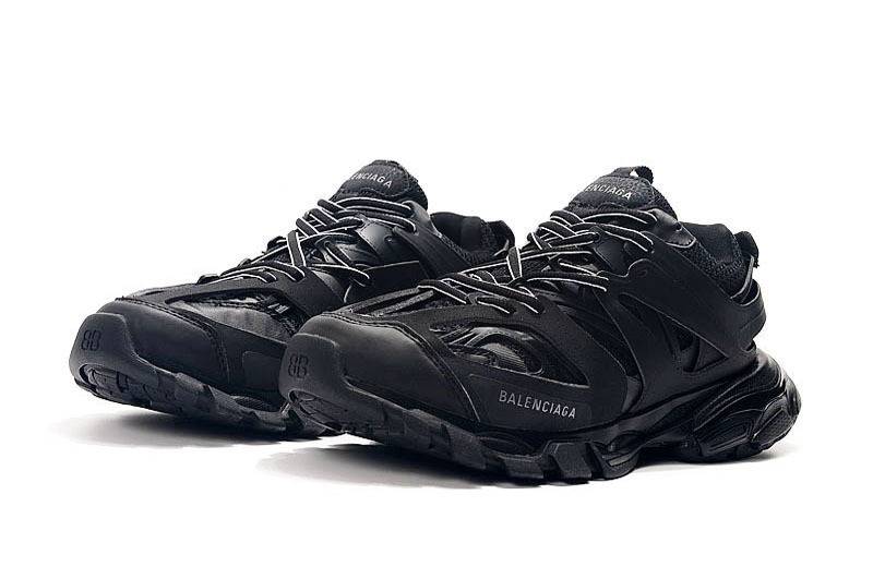 Balenciaga Track Black