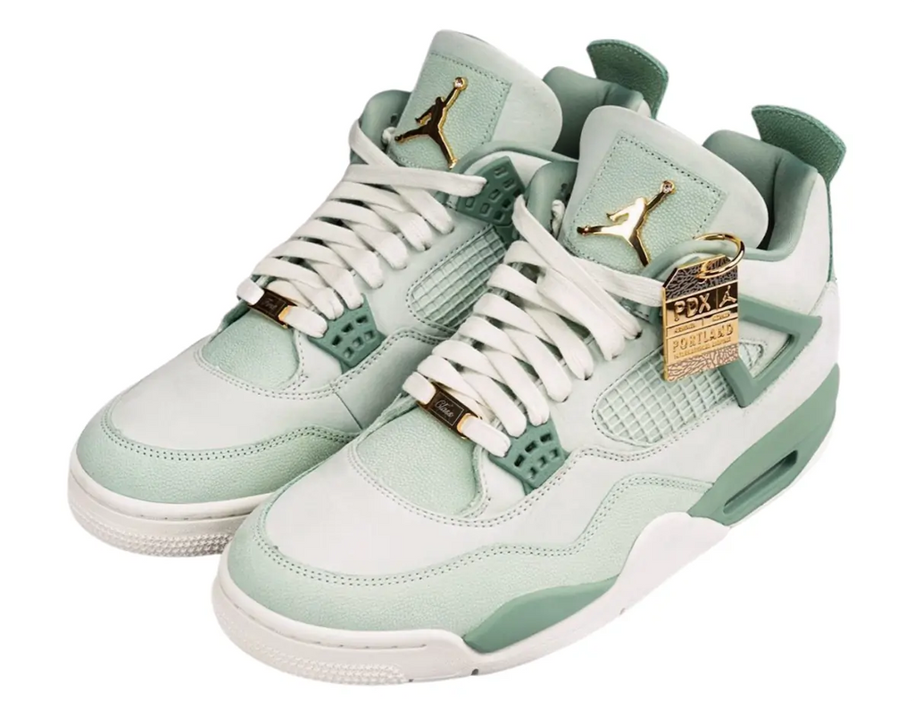 Jordan 4 First Class